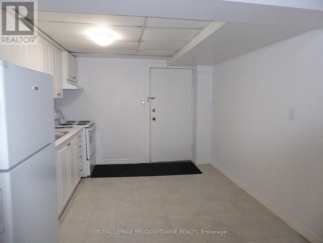 Photo du bâtiment - 70 Mill St