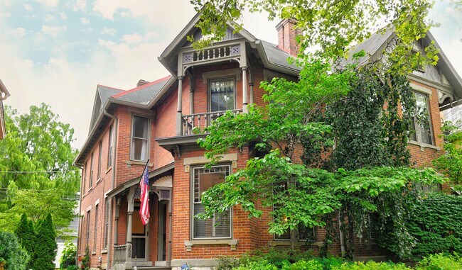 Foto del edificio - 952 Neil Ave