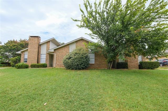 Primary Photo - 507 N Walnut Creek Dr
