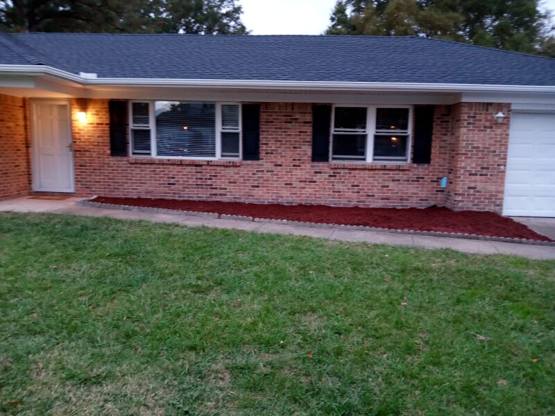 Primary Photo - 1117 Valley Stream Ct