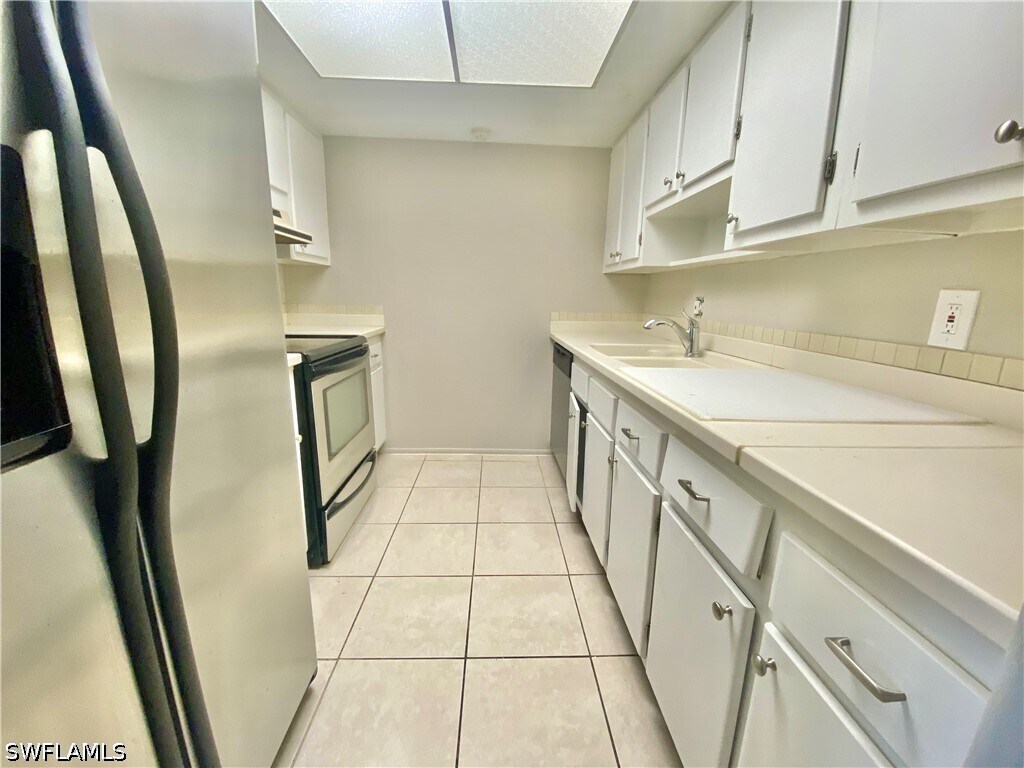 Building Photo - 1849 Maravilla Ave