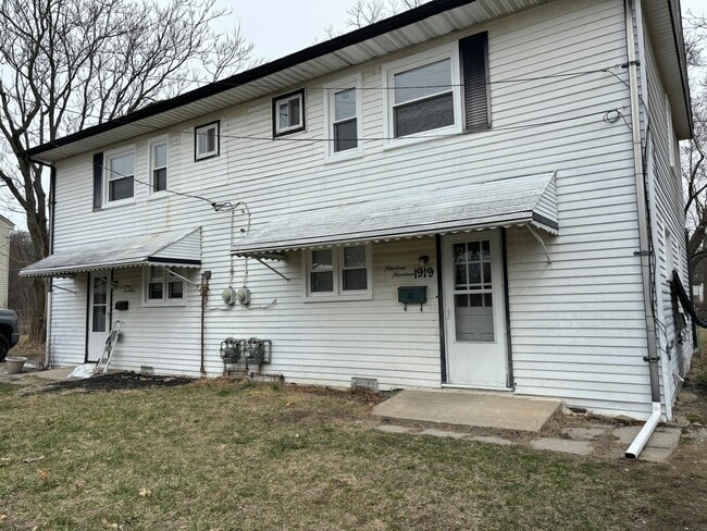 Photo - 1919 Eagle Ct Townhome