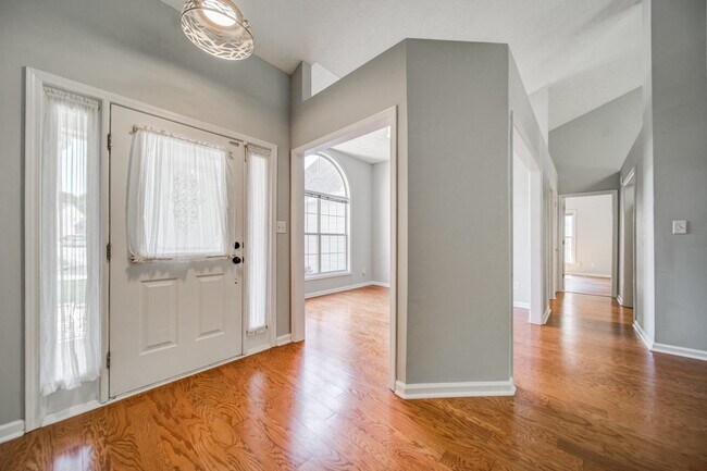 Building Photo - 3290 Enfield Ln