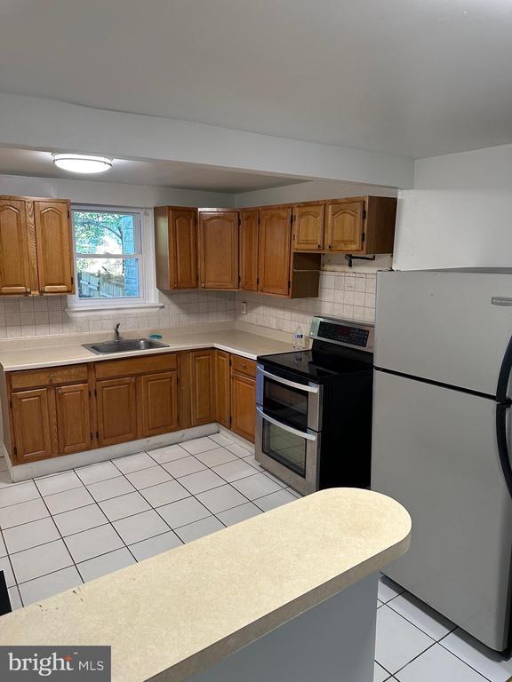 Foto principal - 132 E 18th St
