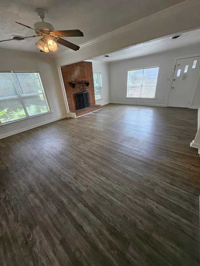 Foto del edificio - 2772 W Tharpe St