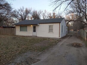 Building Photo - 4316 Bartlow Dr