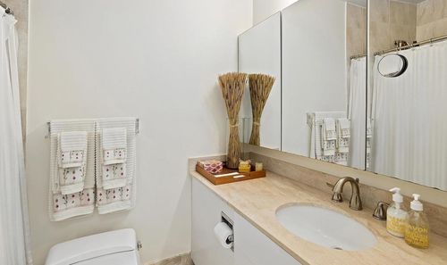 Foto del edificio - 147 E 48th St