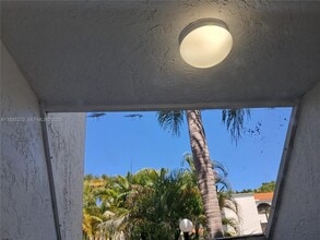 Building Photo - 3559 Magellan Cir