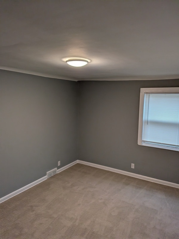 Building Photo - 5 W 73rd St