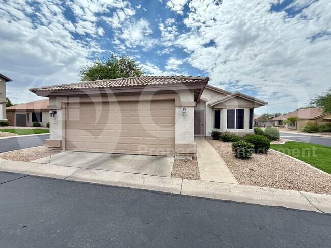 Photo - 16036 N 11th Ave Apartment