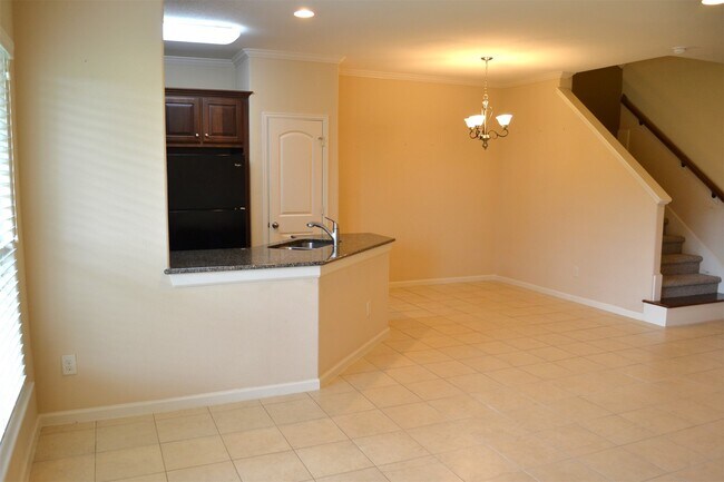 Foto del edificio - 336 Lazy Ln