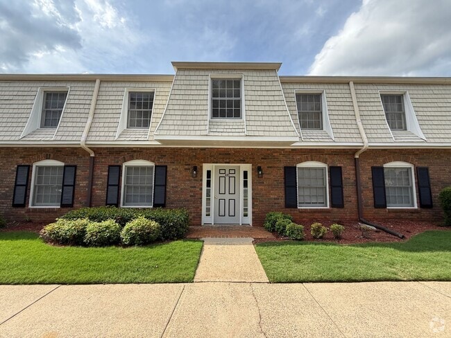 Building Photo - Royal Springs Apartments
