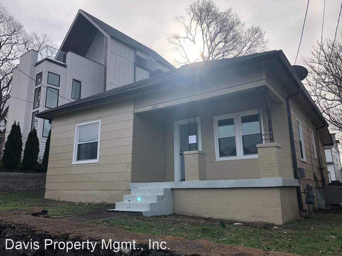 Primary Photo - 3 br, 1 bath House - 1023 Summitt Ave