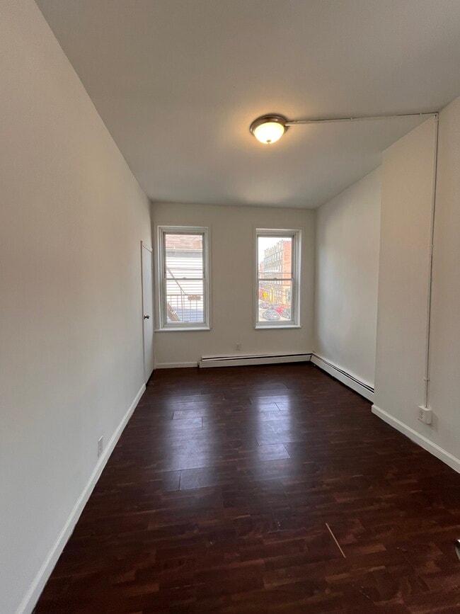 Building Photo - 89 Belmont Ave