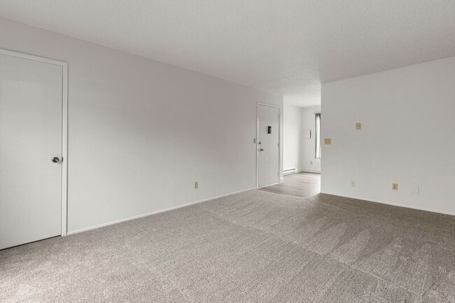Building Photo - 519 NE 81st Ave