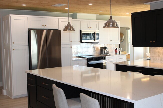 Foto del edificio - 229 Palm Is NW