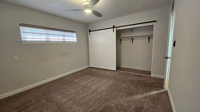 Foto del edificio - Charming SODO Home with Fenced Backyard and Built-In Fire Pit