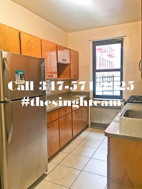 Primary Photo - 166-40 89th Ave