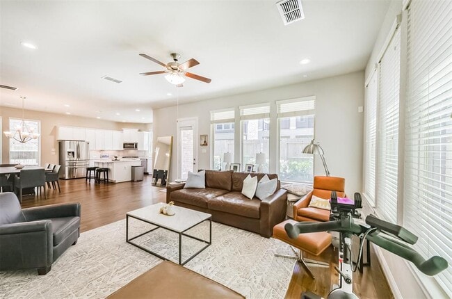 Foto del edificio - 18311 Harmony Bluff Ln