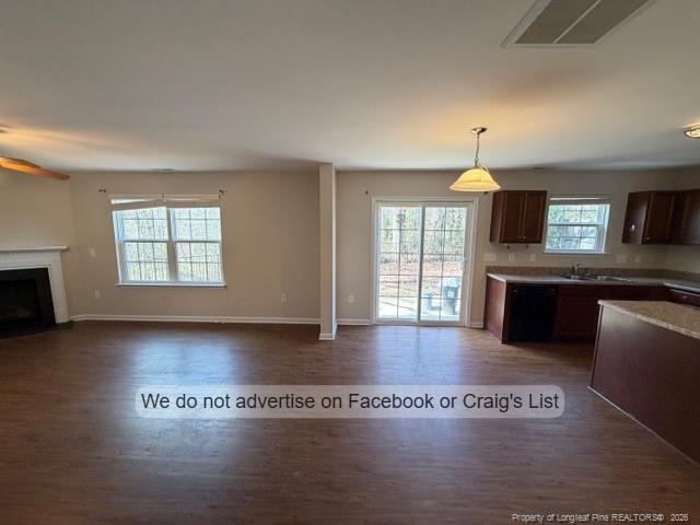 Building Photo - 364 Crane Way