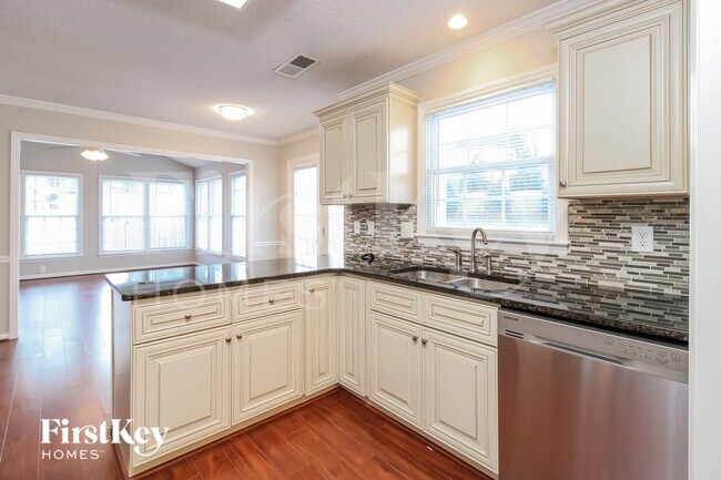 Building Photo - 1608 Ballard Ct