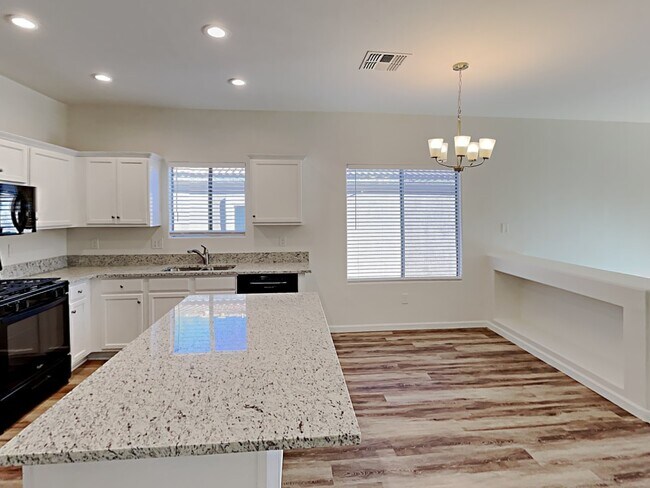 Building Photo - 14471 S Camino Presidio Rosa
