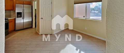 Foto del edificio - 2136 W Frostwood Ln