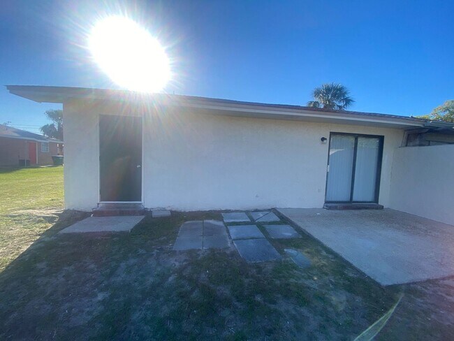 Foto del edificio - 707-713 N 9th St