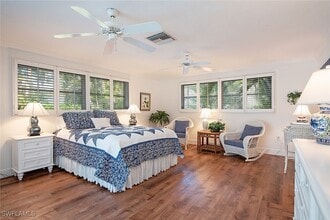 Building Photo - 525 Portside Dr