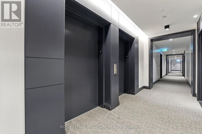 Building Photo - 293 The Kingsway