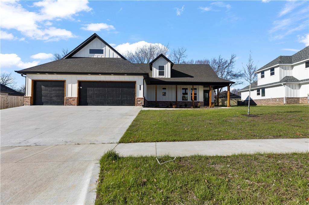 Foto principal - 216 Mueller Wy
