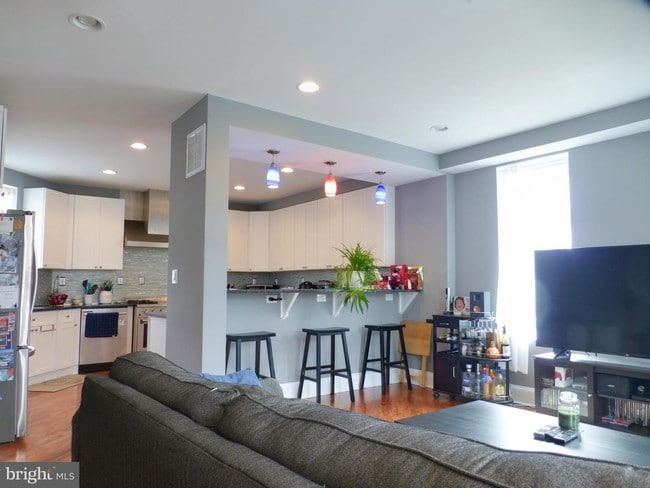 Building Photo - 2619 Stenhouse Pl