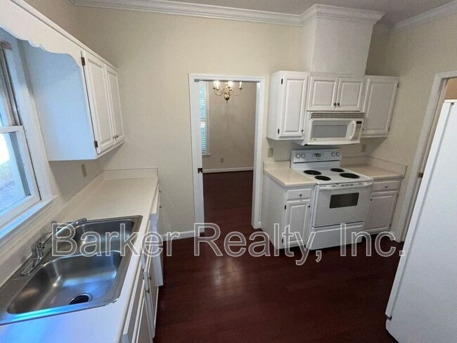 Foto del edificio - 1667 Village Glenn Dr