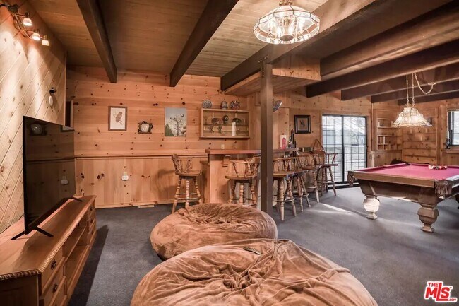 Foto del edificio - 978 Deer Trail Ln