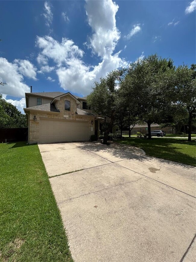 Building Photo - 420 Wild Rose Dr