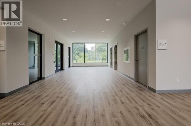 Building Photo - 107 Roger St