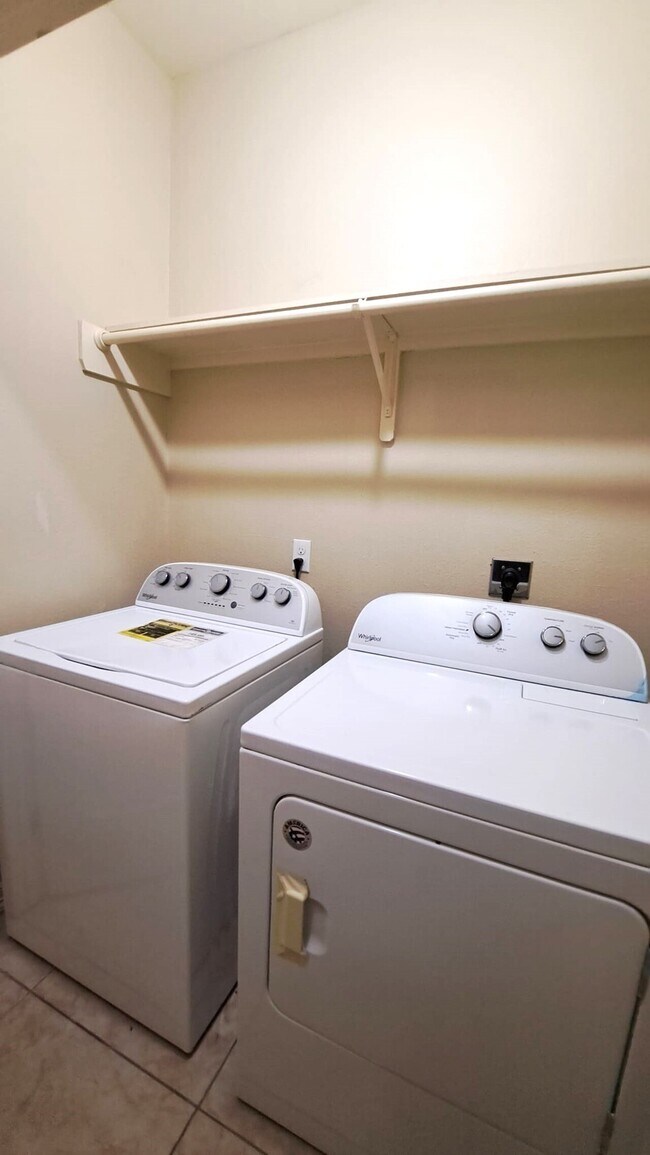 Foto del edificio - El Tap Apartments