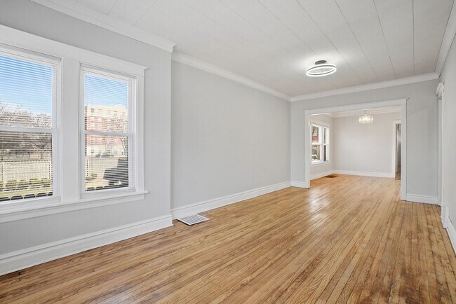 Foto del edificio - 5919 S Spaulding Ave