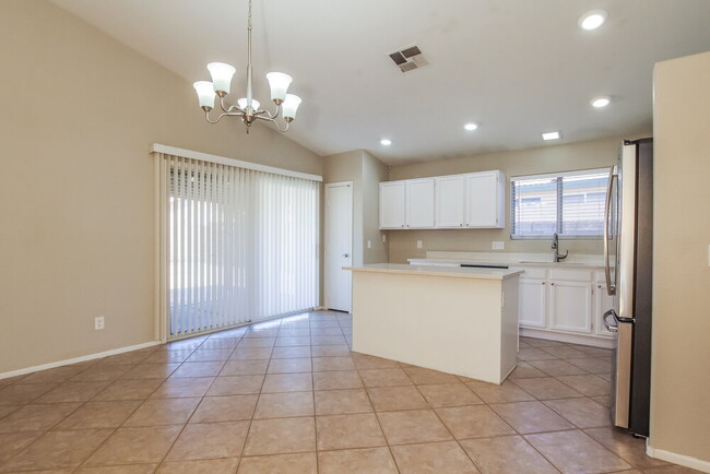 Building Photo - 3108 W Abraham Ln