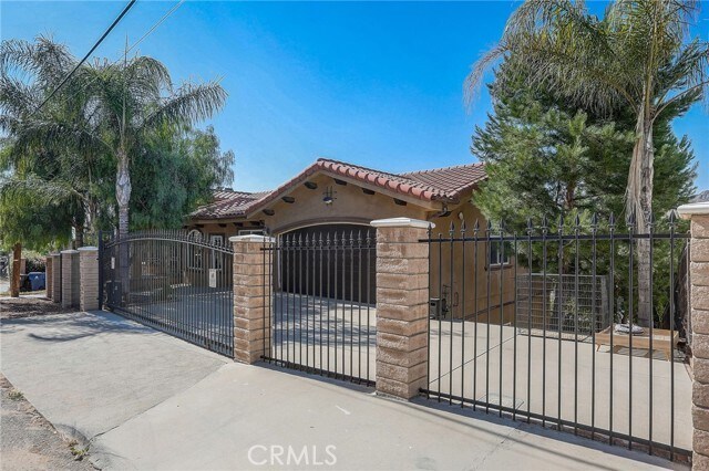 Building Photo - 9369 Hillrose St