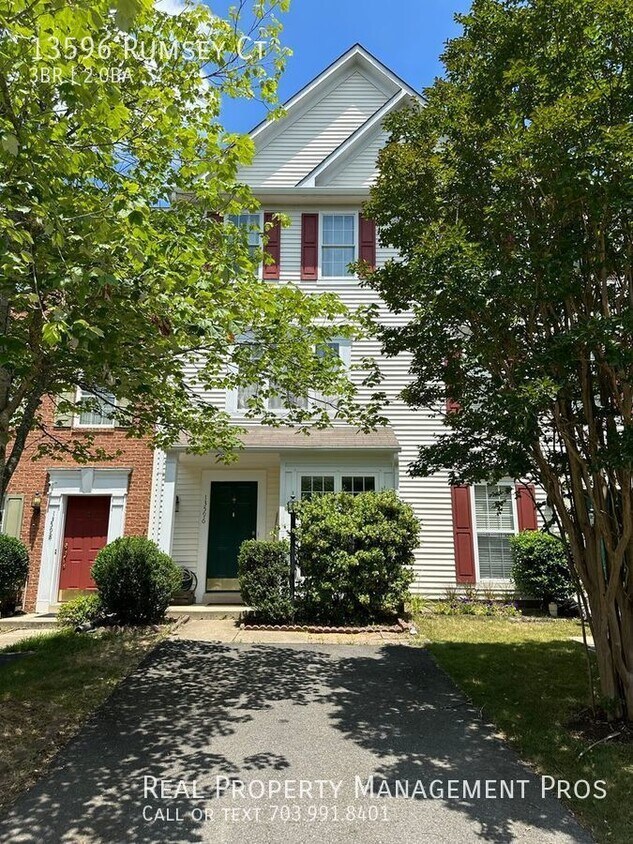 13596 Rumsey Ct, Bristow, VA 20136 Townhome Rentals in Bristow VA