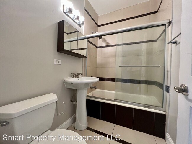 Foto del edificio - 2 br, 1 bath House - 3935 W. Altgeld St. - #B