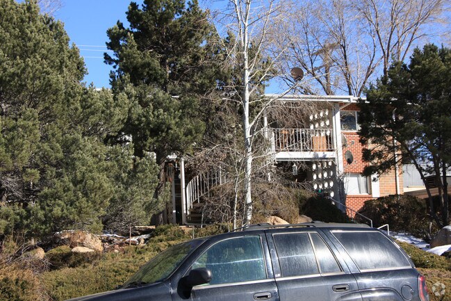 Building Photo - 1511 Yuma St
