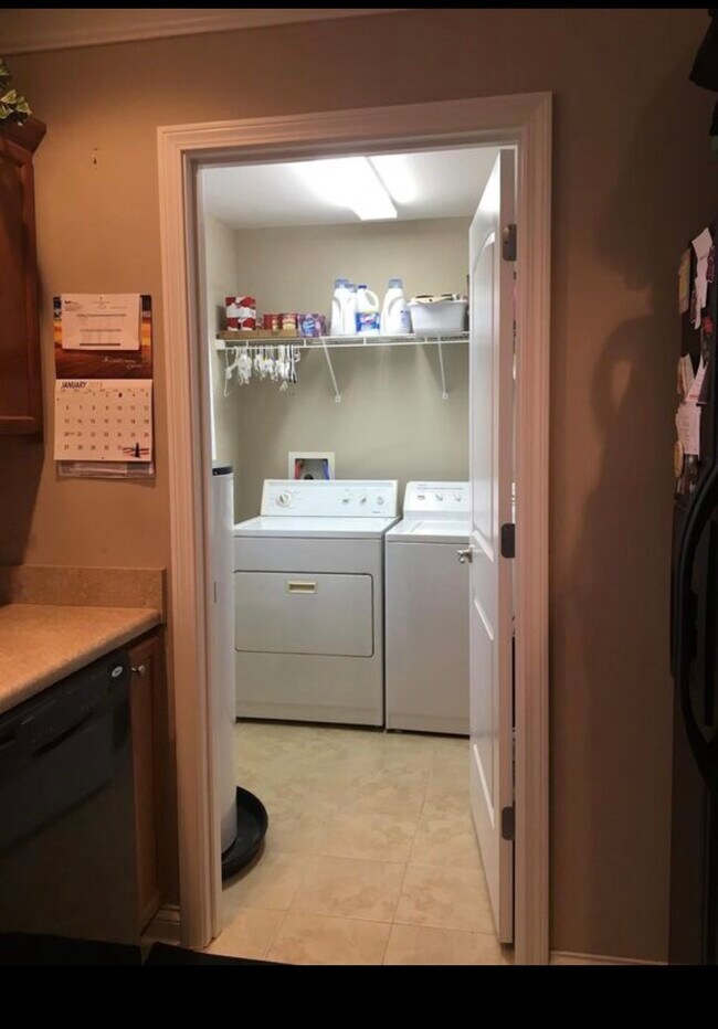 Foto del edificio - 1594 Old Stagecoach Rd