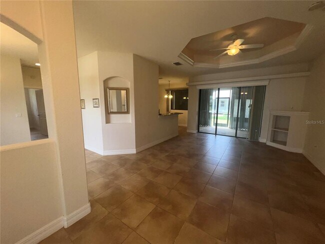 Foto del edificio - 17183 Waldrun Ave