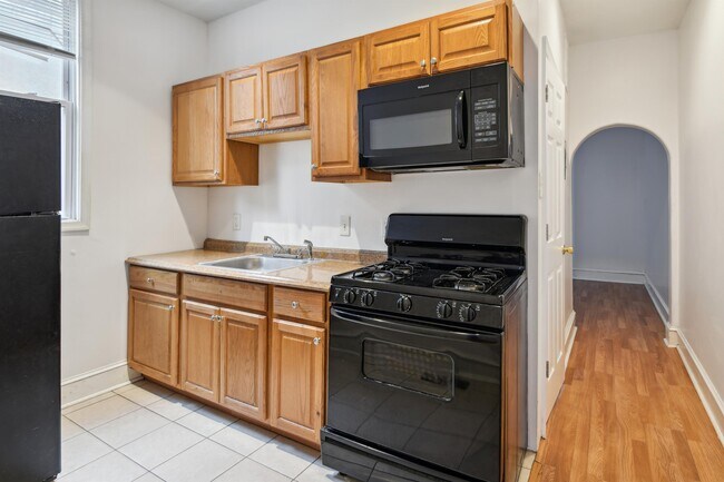 Building Photo - 1606 Gwynns Falls Pkwy