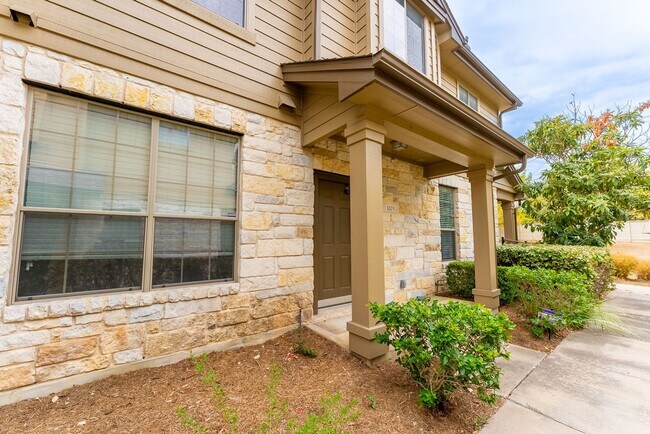 Foto del edificio - Stunning North-Austin  2/2.5 Home