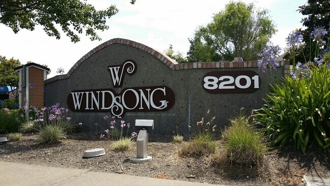 Foto del edificio - 3 Bedroom M Section Condo FOR RENT !