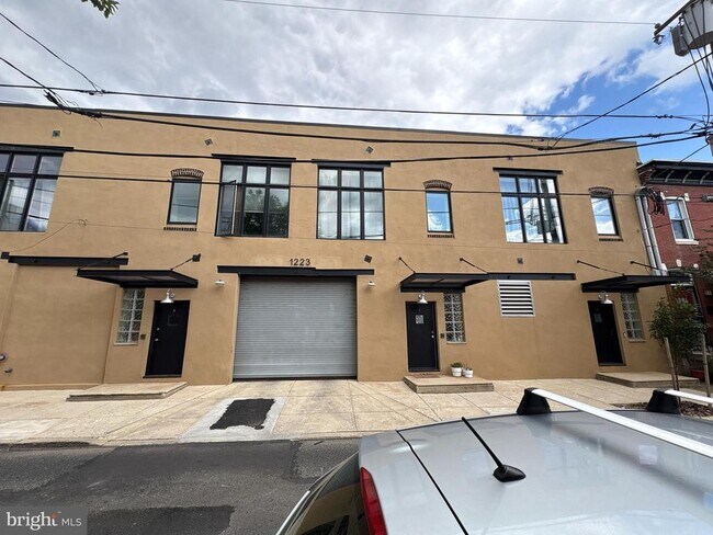 Foto del edificio - 1222 S Broad St