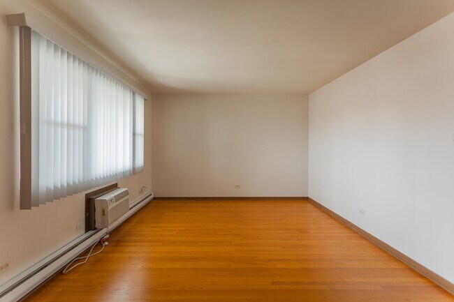 Building Photo - 6256 W 64th Pl